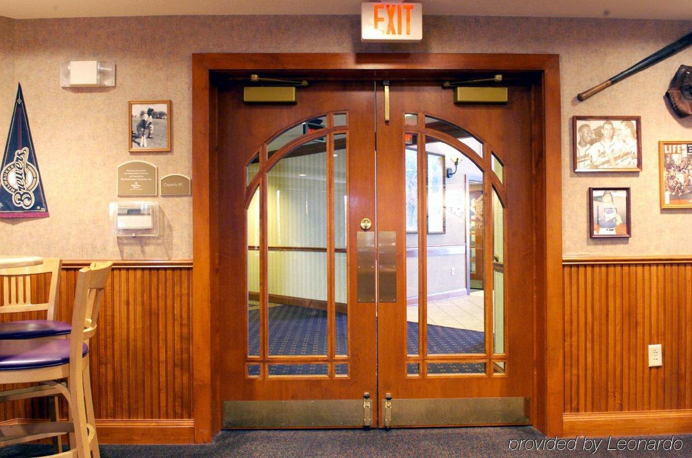 Holiday Inn Milwaukee Airport By Ihg İç mekan fotoğraf